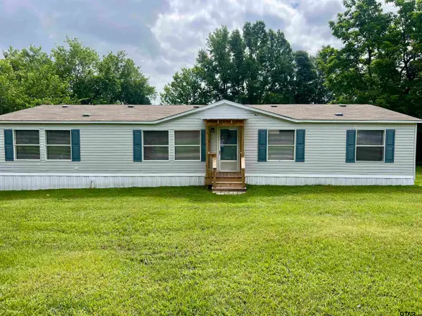 601 S Taylor, Linden, TX 75563