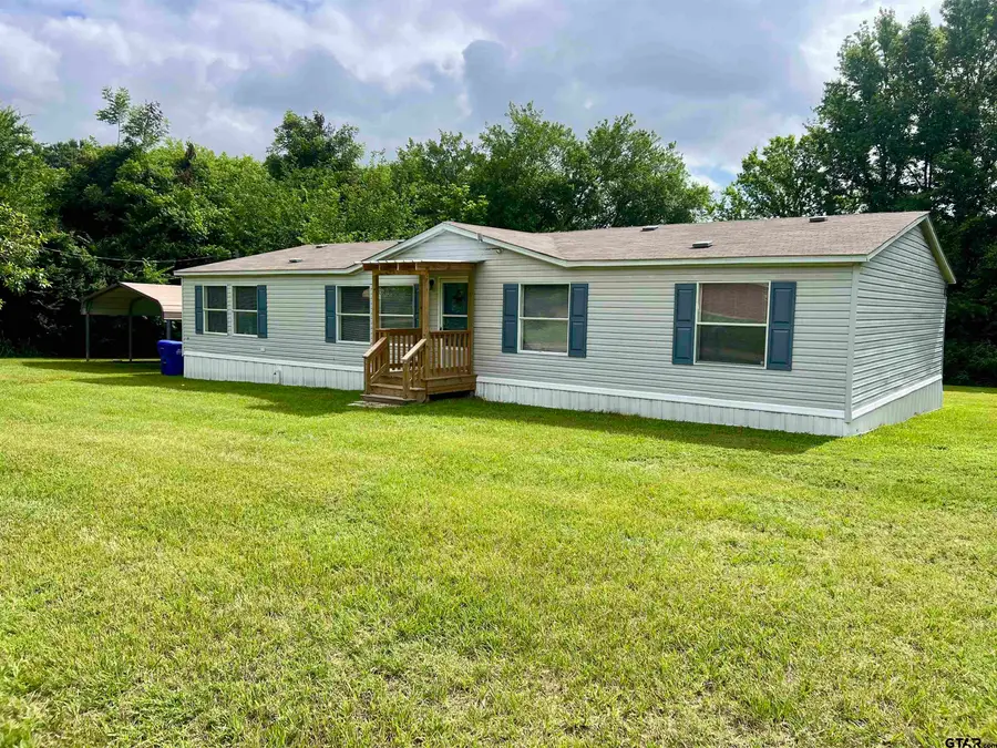 601 S Taylor, Linden, TX 75563 - #2