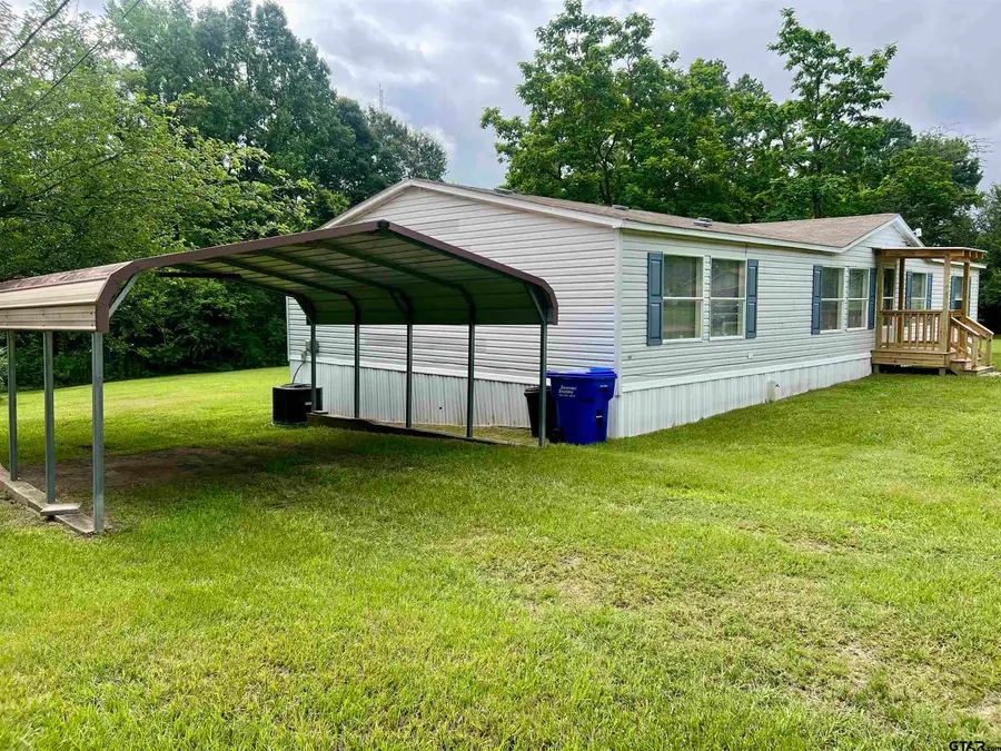 601 S Taylor, Linden, TX 75563 - #3