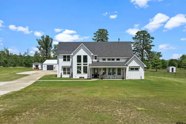 136 Clydesdale Ct, Gilmer, TX 75645