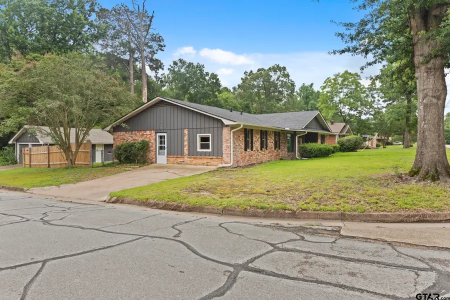 3100 Rosemary Lane, Tyler, TX 75701 - #3