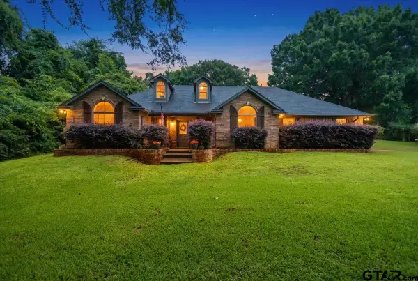 139 CR 4217, Jacksonville, TX 75766