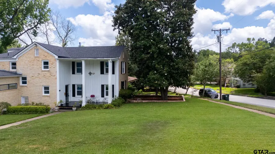 1010 S Chilton Avenue, Tyler, TX 75701 - #3