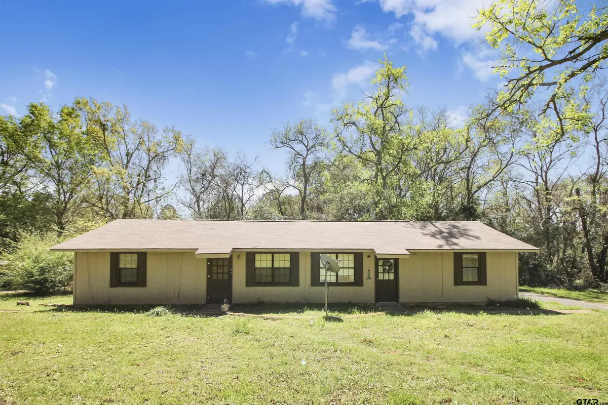 417 A/B Myrtle Dr, Jacksonville, TX 75766 - #1