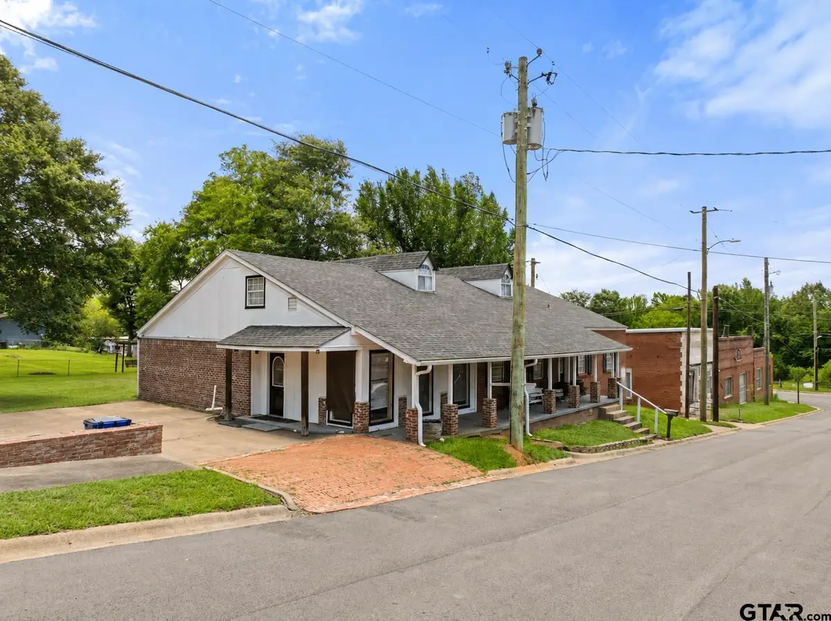 110 Church St., Winona, TX 75792 - #1