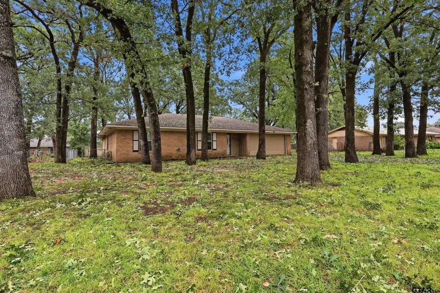 135 46th St Sw, Paris, TX 75460 - #2