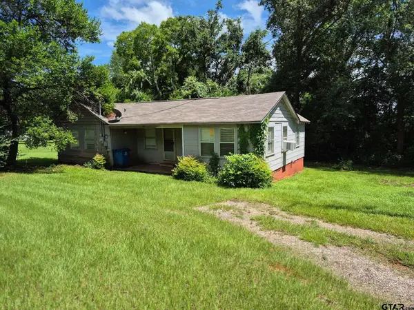 501 Myrtle Dr, Jacksonville, TX 75766