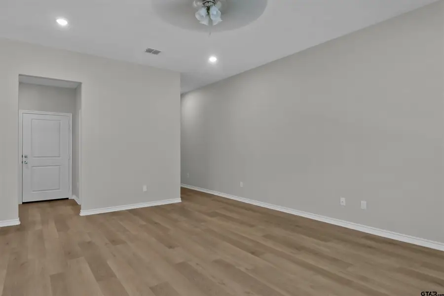 3065 Guinn Farms Rd, Tyler, TX 75707 - #3