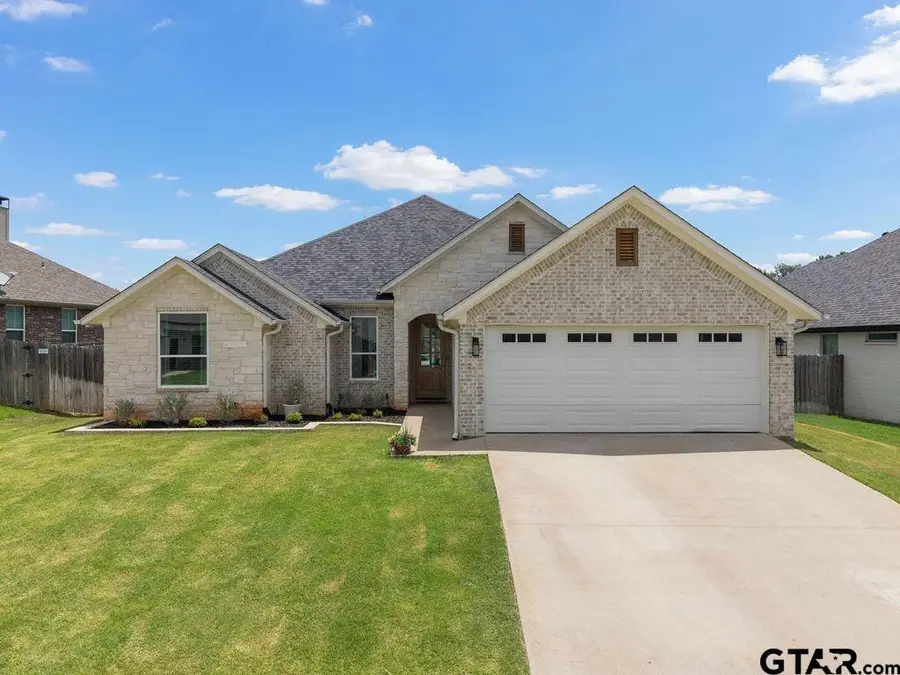 1121 Nate Cir., Bullard, TX 75757 - #2