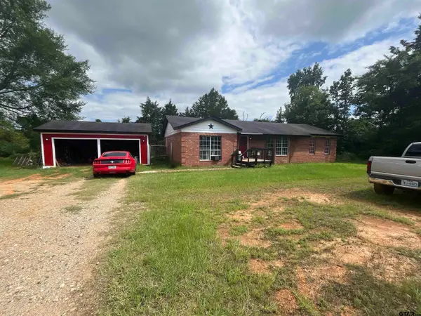 18119 County Road 2142, Troup,  75789