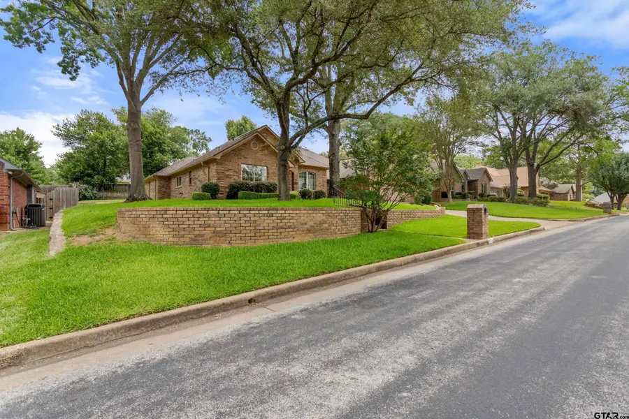 705 Cedar Creek, Tyler, TX 75703 - #2