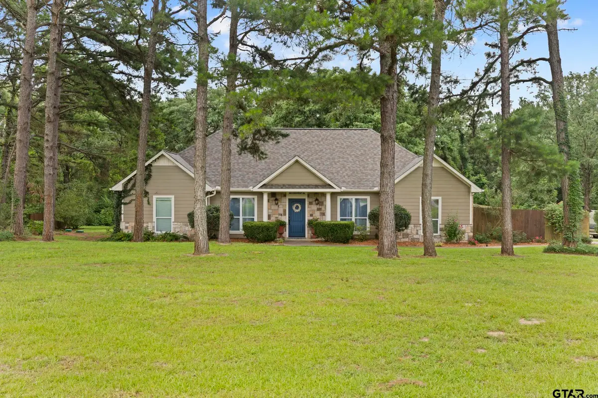 16702 Meadow Crest Dr, Lindale, TX 75771 - #1