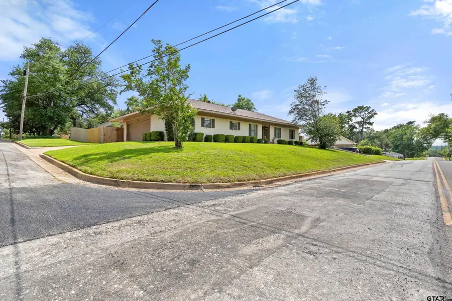 815 Dulse, Tyler, TX 75701 - #2