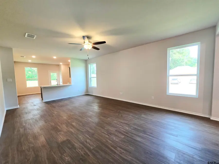 610 Park Central, Chandler Brownsboro, TX 75758 - #3