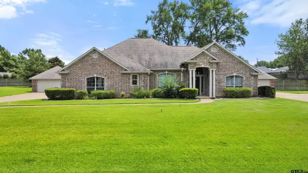 518 Susie, Chandler,  75758