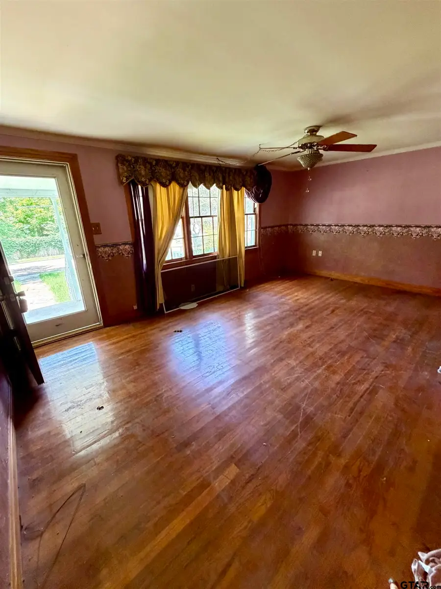 194 N Green Street, Hawkins, TX 75765 - #3