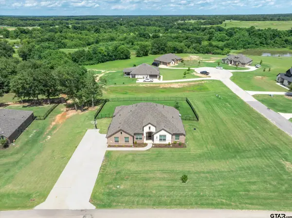 425 Private Rd 7017, Edgewood,  75117