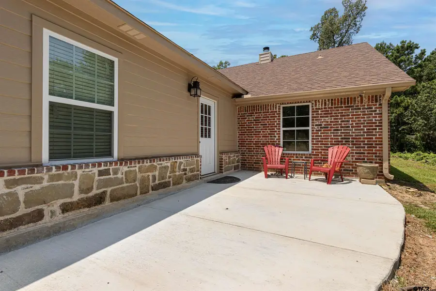 7603 Lakeshore Dr, Tyler, TX 75707 - #3
