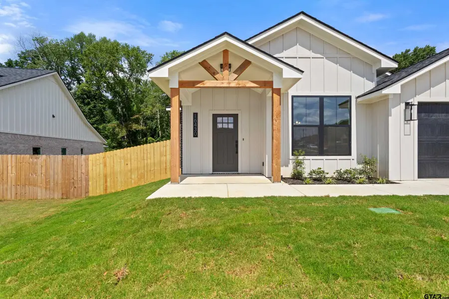 16430 Crossing Circle, Lindale, TX 75771 - #2