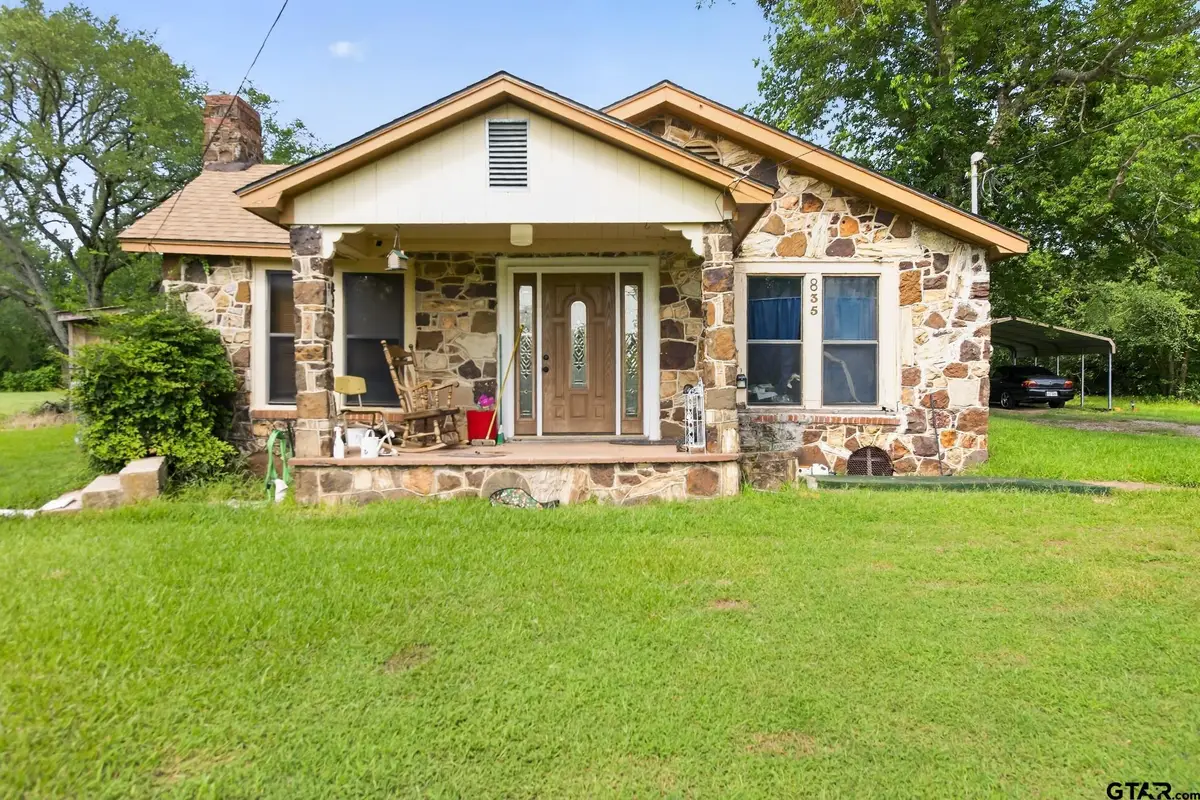 835 N Fairway, Fairfield, TX 75840 - #1