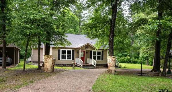 114 Butternut Glen, Holly Lake Ranch,  75765