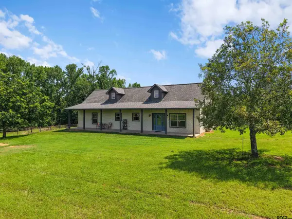 5884 Fm 1650, Gilmer,  75645