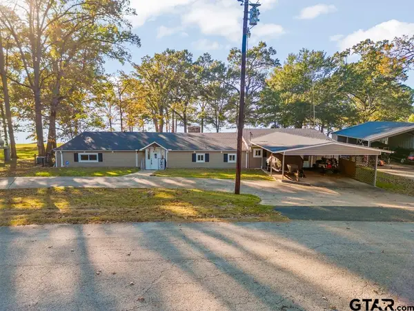 526 Shadywood Lane, Avinger,  75630