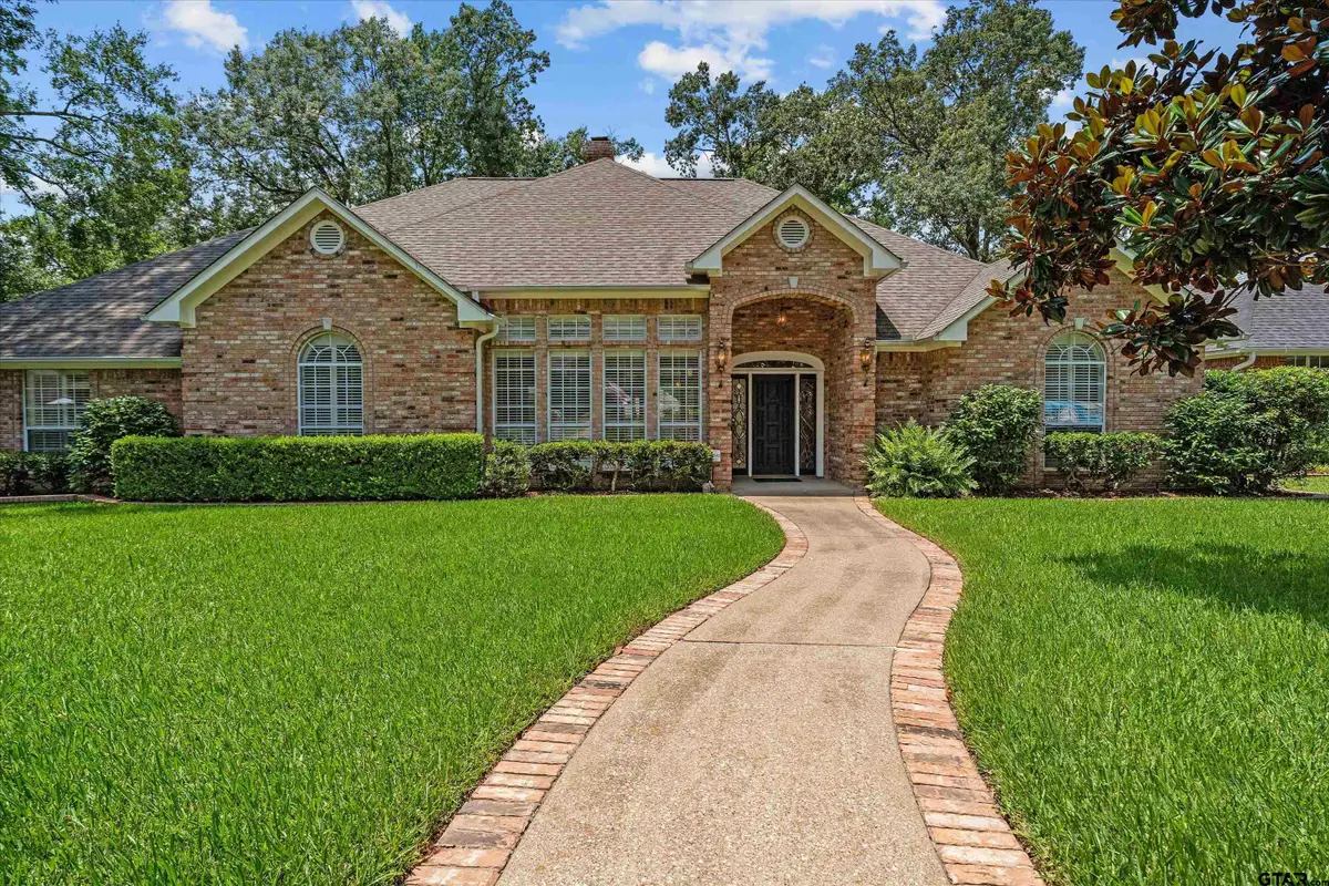 4923 Hallye Ln, Tyler, TX 75703 - #1