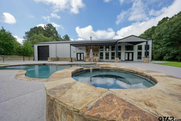 2150 W Cr 152, Tyler,  75703