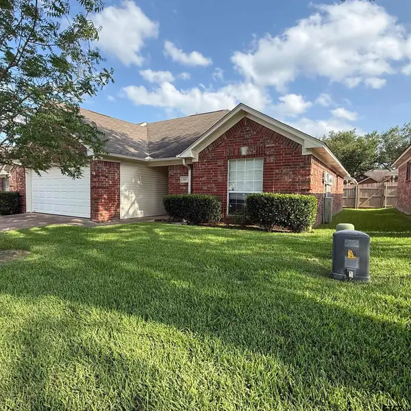 5401 Hollytree Dr Unit 905, Tyler,  75703