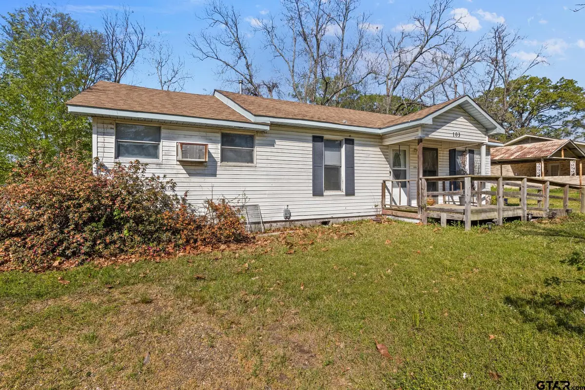 103 Mclean Street, Omaha, TX 75571 - #1