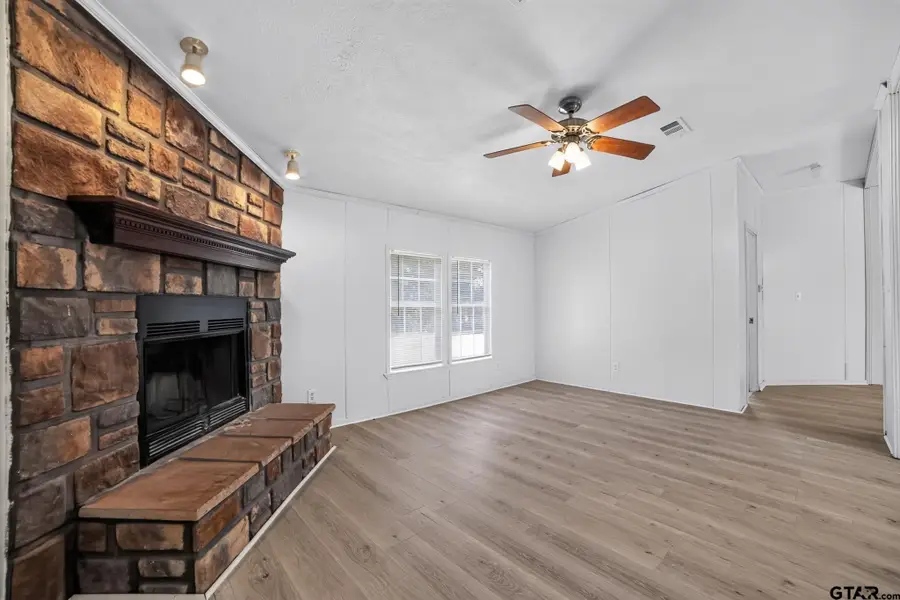 350 County Road 3911, Mount Selman, TX 75766 - #2
