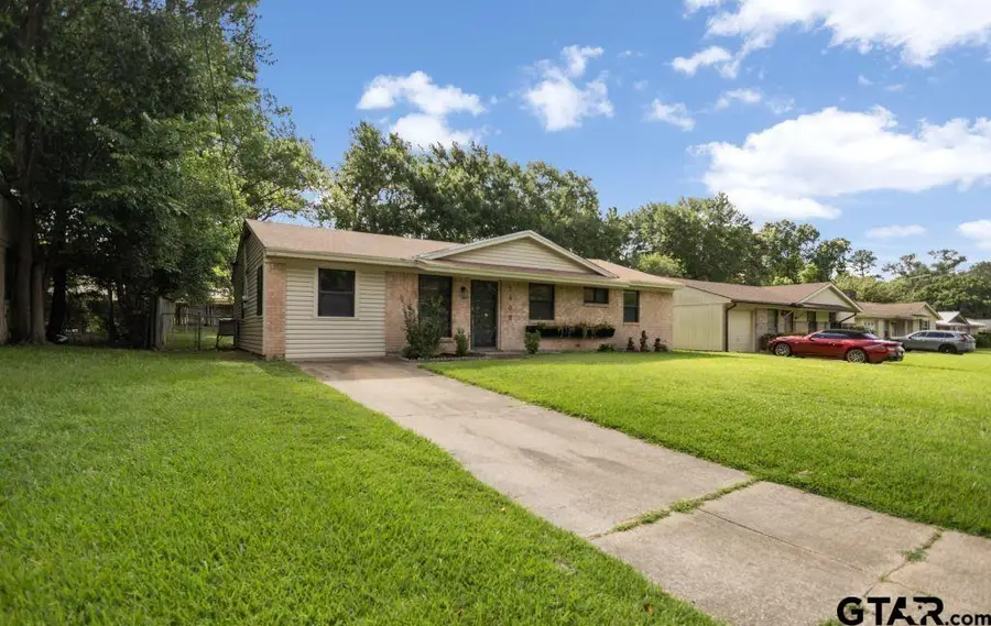 3808 Appletree Ln, Tyler, TX 75701 - #3