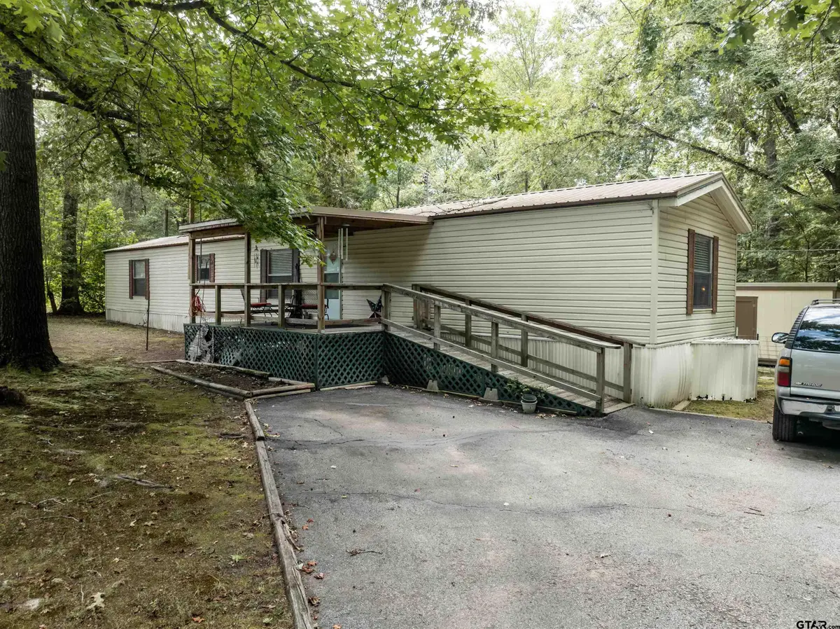 190 E Sycamore Lane, Callender Lake, TX 75778 - #1