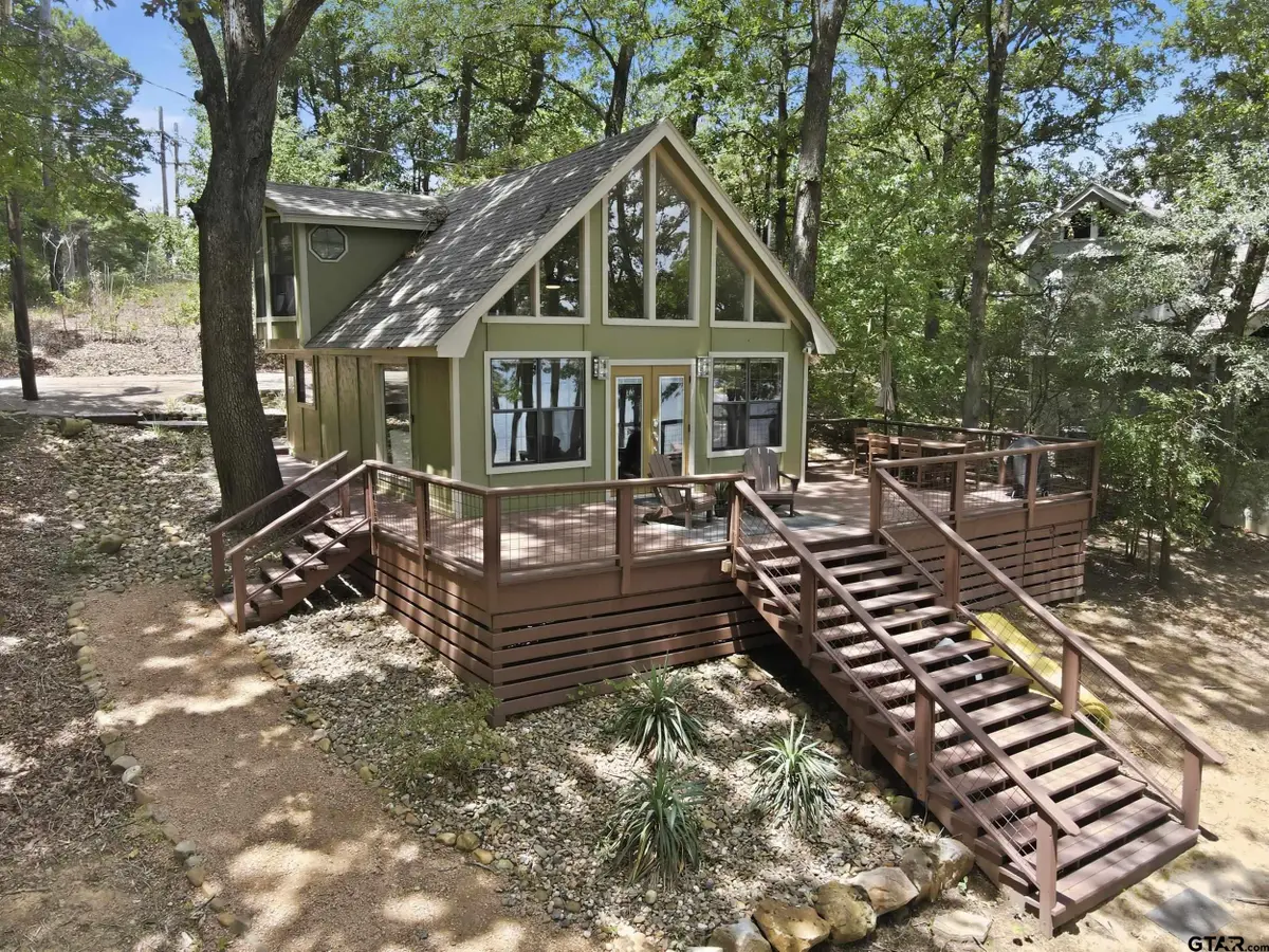 104 E Barker Creek Dr, Winnsboro, TX 75480 - #1