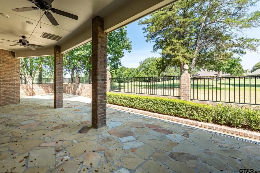 1431 Hollytree Pl, Tyler, TX 75703 - #3