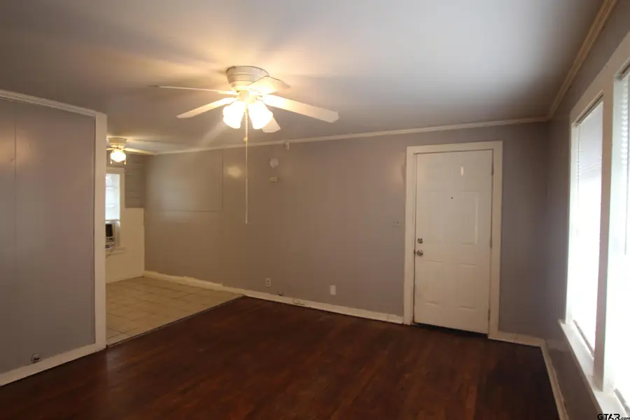 518 W. Charnwood Unit A, Tyler, TX 75701 - #3