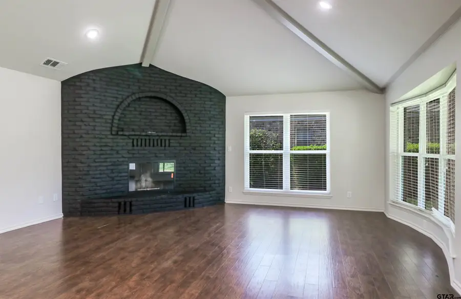 614 Woodland Hills, Tyler, TX 75701 - #3