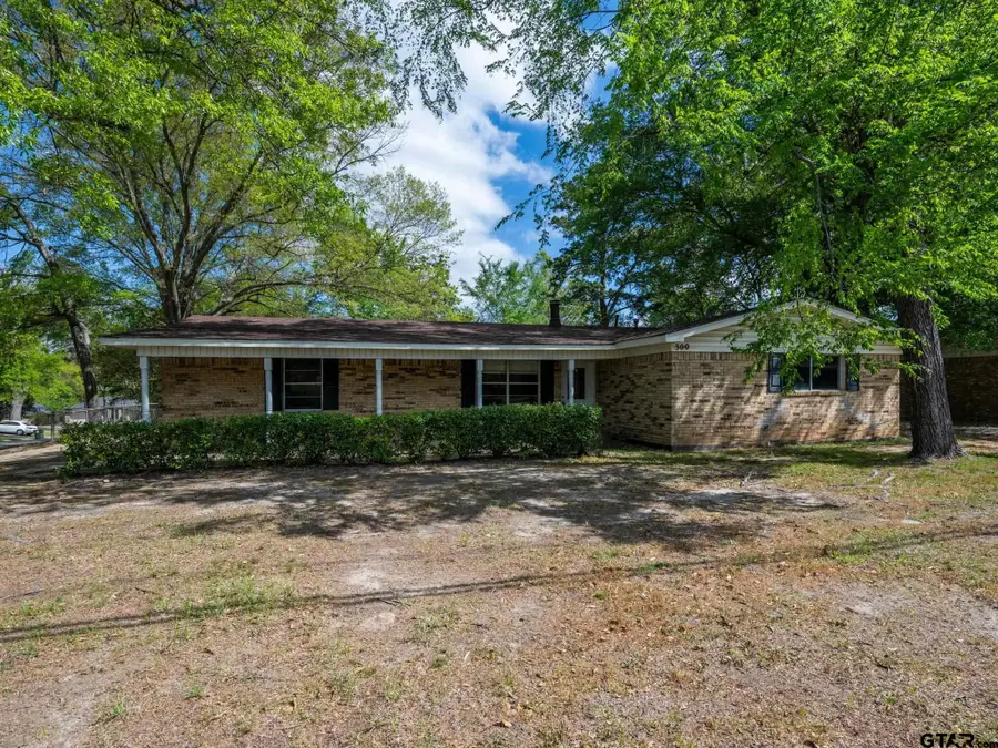 300 Robert E. Lee, Tyler, TX 75703 - #2