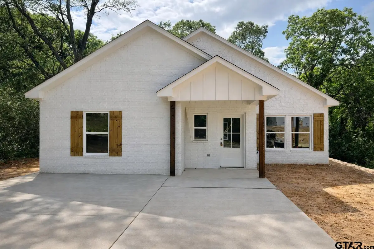 817 Boyd Ave, Tyler, TX 75701 - #1