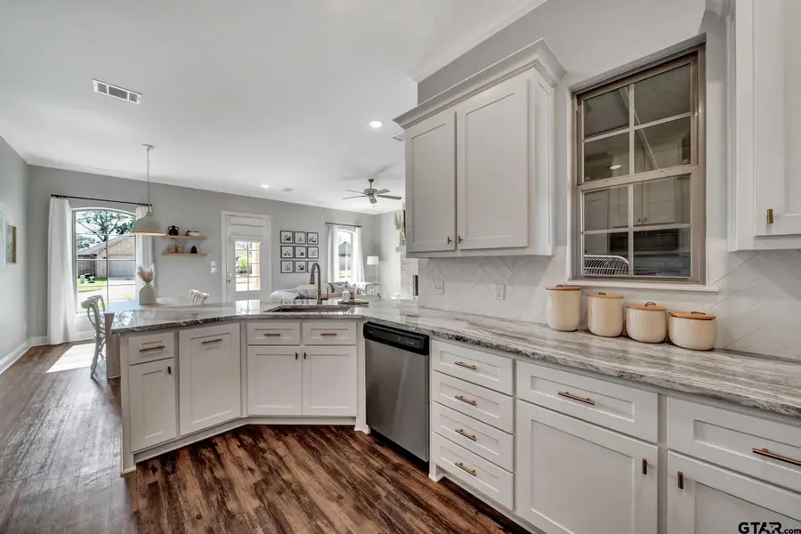 11308 Lindsey Garden Dr., Tyler, TX 75709 - #3