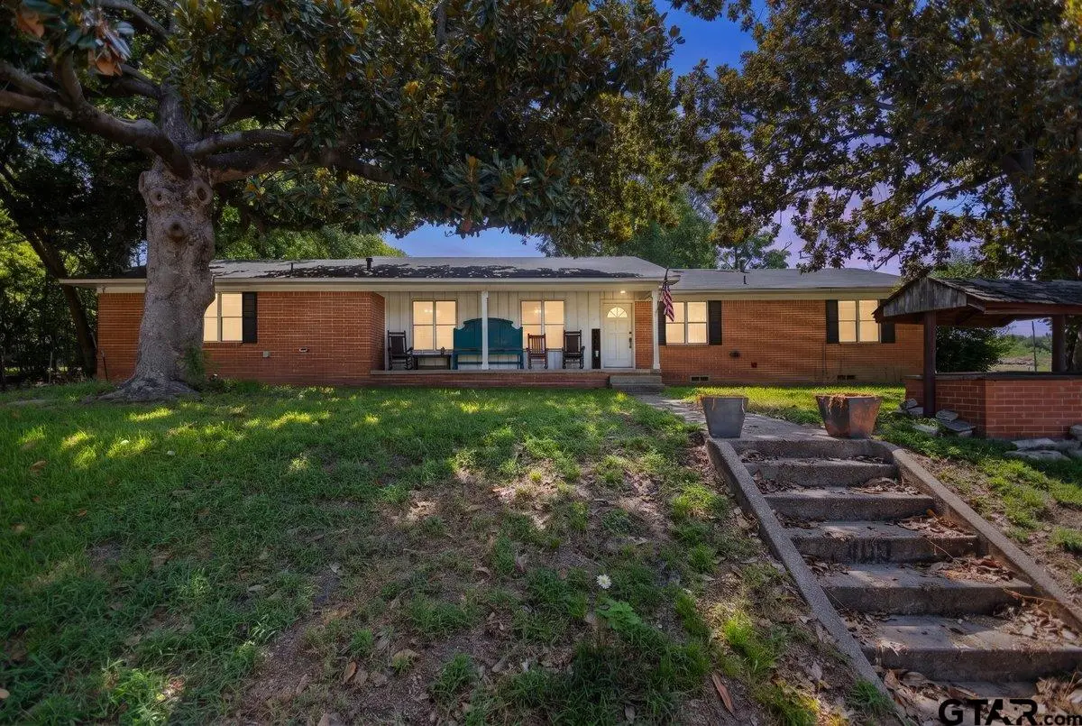 400 N Motley, Overton, TX 75684 - #1