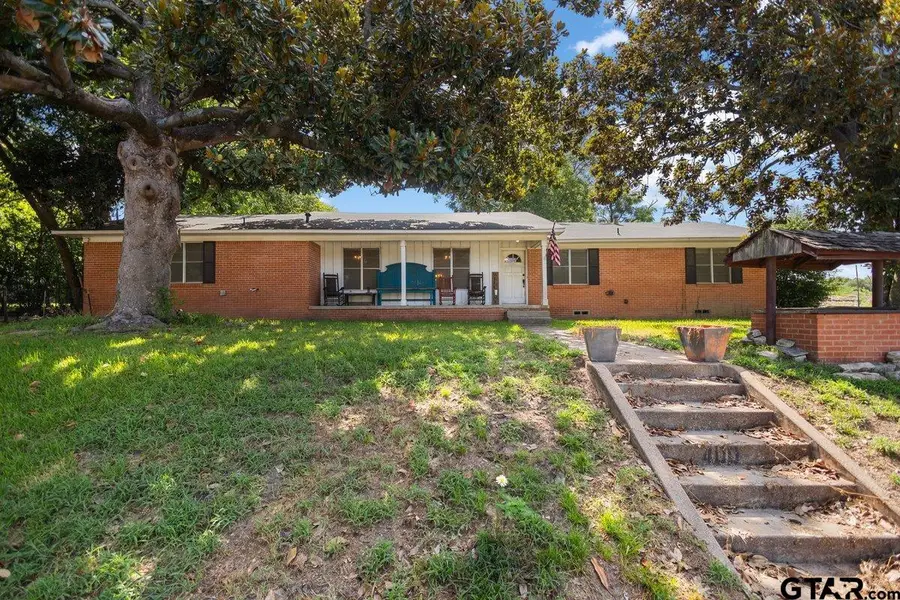 400 N Motley, Overton, TX 75684 - #2