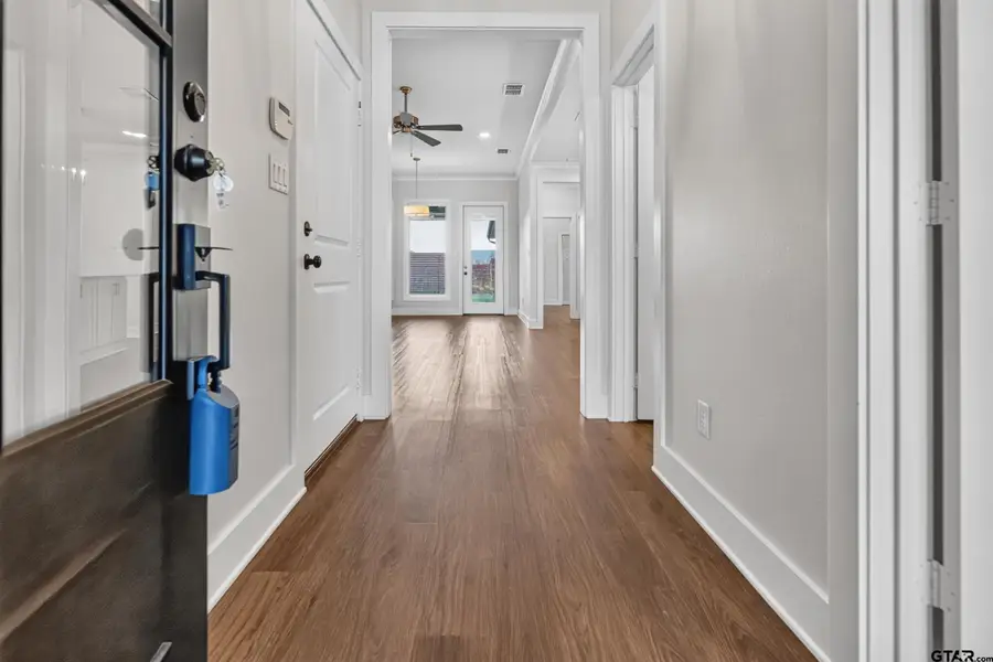 7012 Hillside Ave, Tyler, TX 75707 - #2