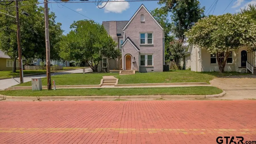 831 W Houston Street, Tyler, TX 75702 - #2