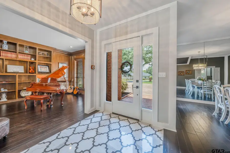 6500 Hollytree Circle, Tyler, TX 75703 - #3