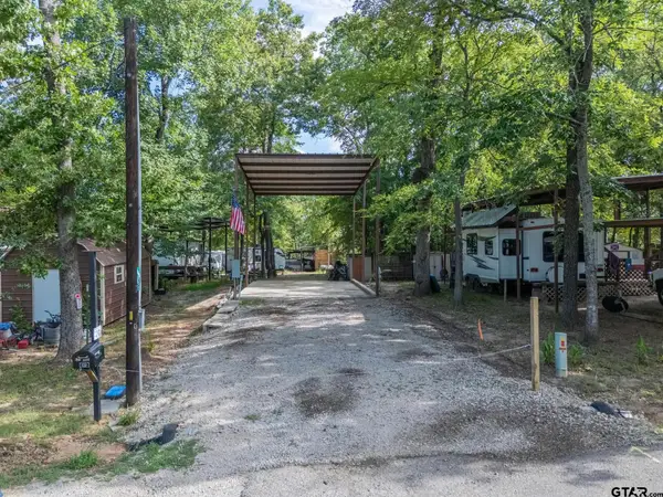 168 Pr 5812, Yantis,  75497