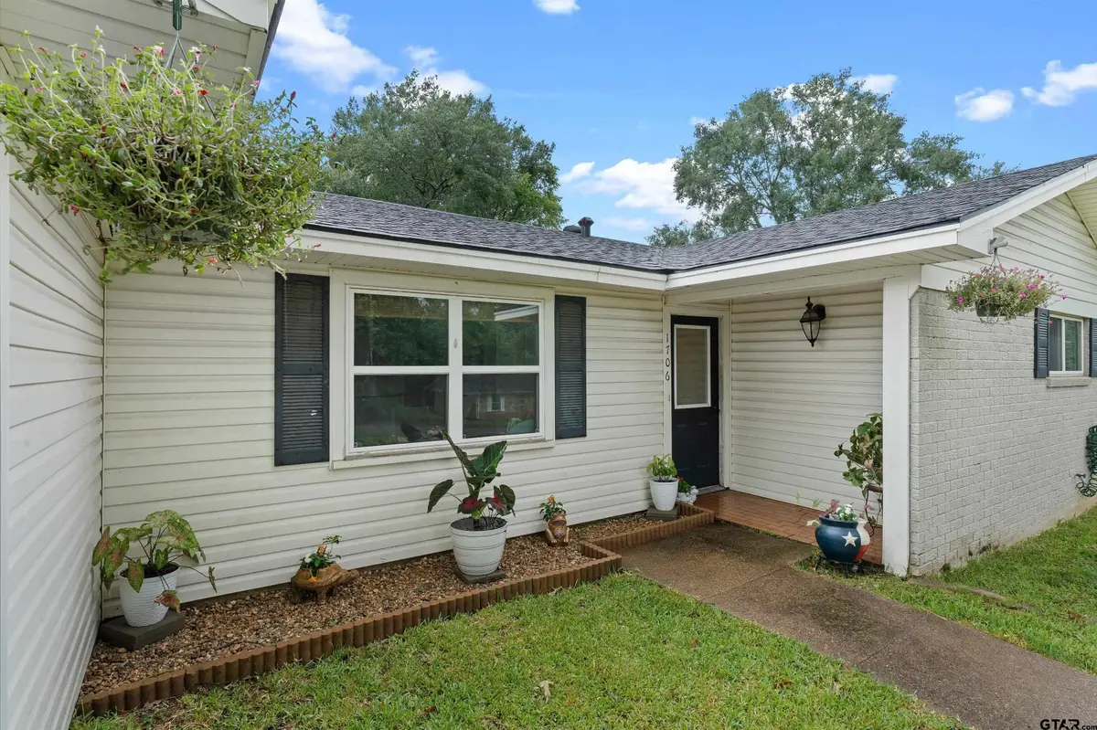 1706 Timberline Dr, Henderson, TX 75654 - #1