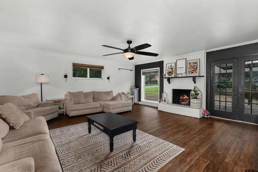 1706 Timberline Dr, Henderson, TX 75654 - #2