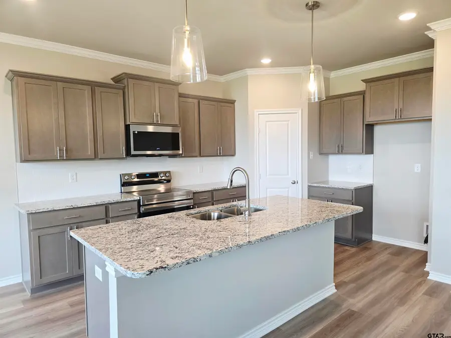 328 Erica Way, Lindale, TX 75771 - #3